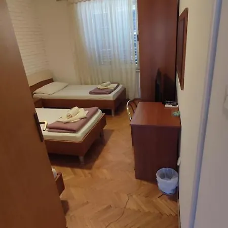 Jasna1 Apartment Knin Exterior photo